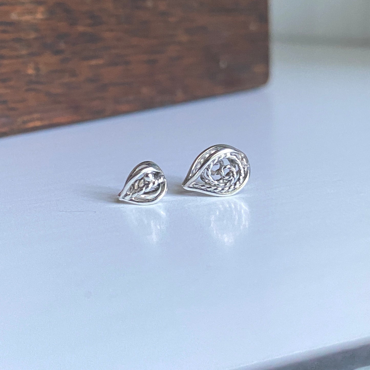 Mini Leaf Bead Slider Charm