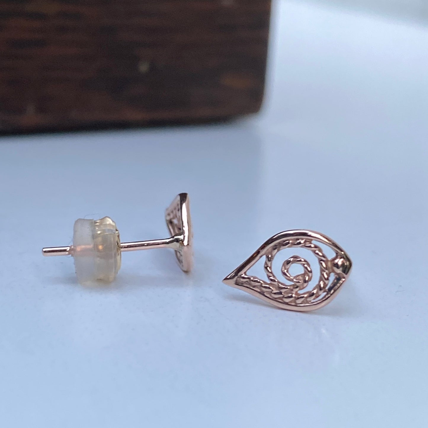 Filigree Leaf Stud Earrings