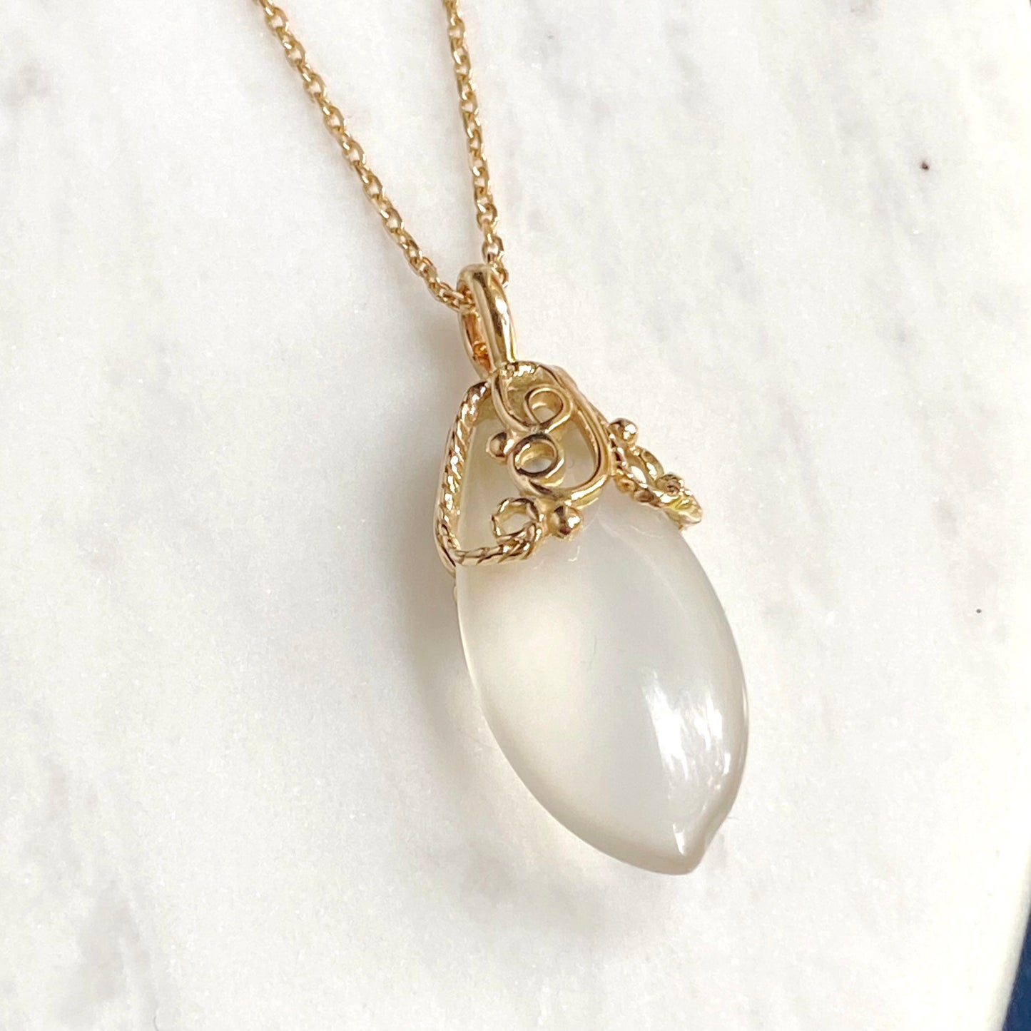 Moonstone Gold Filigree Elipse Pendant
