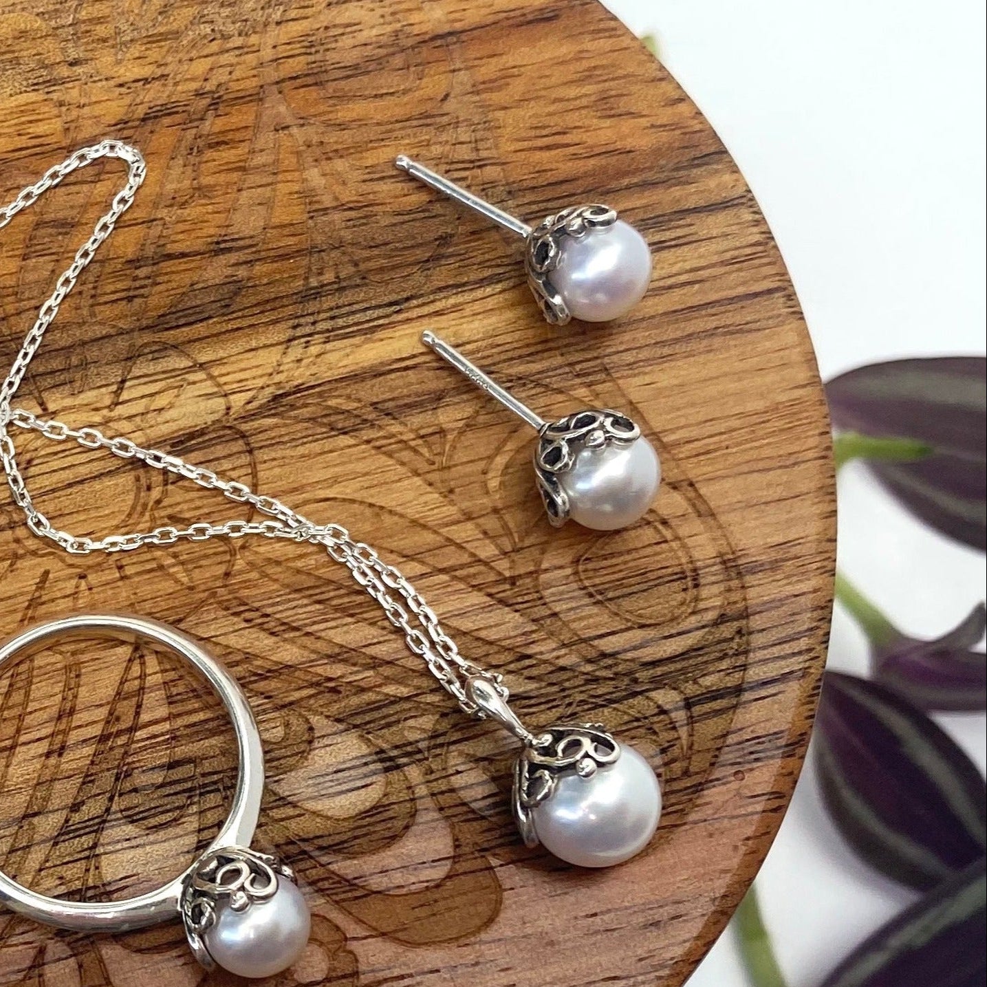 Filigree Pearl Silver Stud Earrings