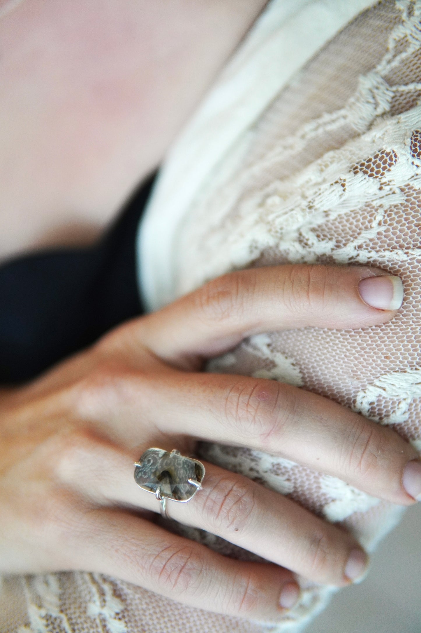 Filigree Silver Mezzanine Ring - Sz 6.75