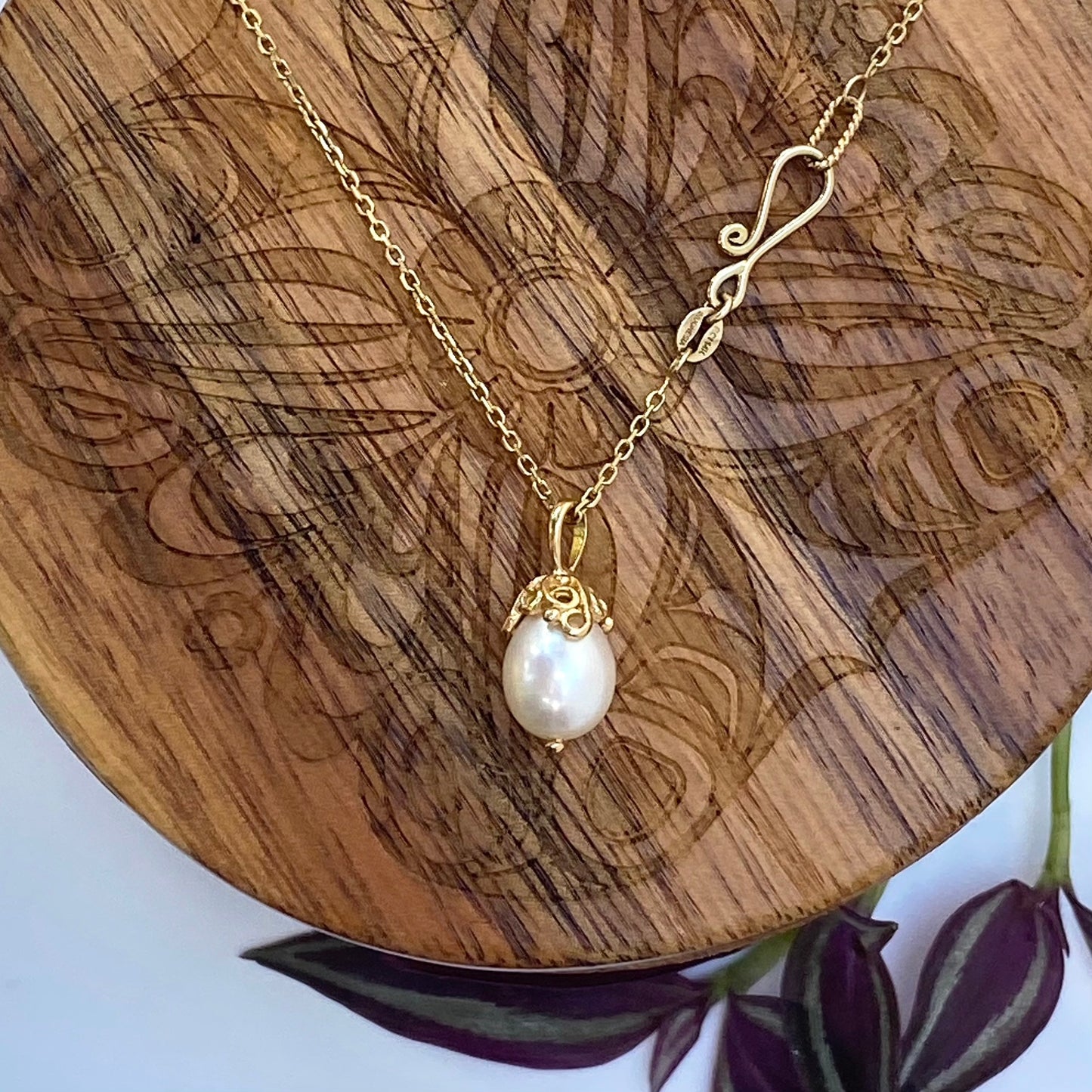 Filigree Pearl Teardrop Pendant