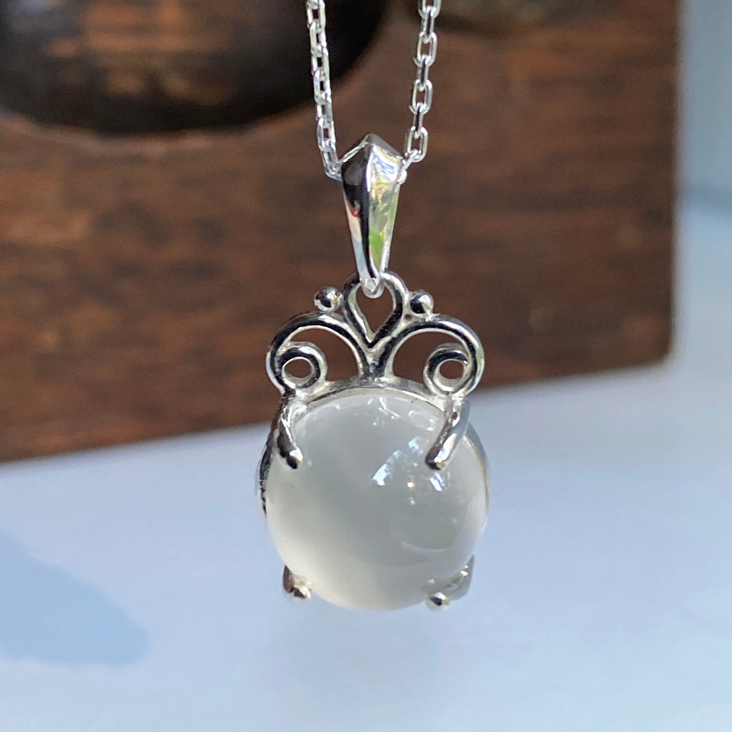Round Moonstone Filigree Pendant