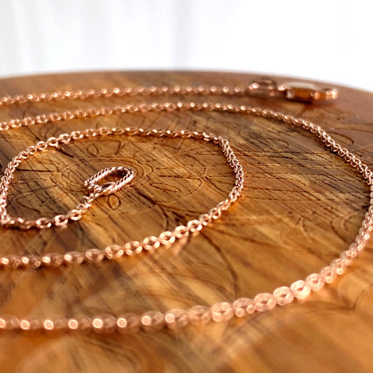 Silver Shimmer Chain Silver with Beveled Edge