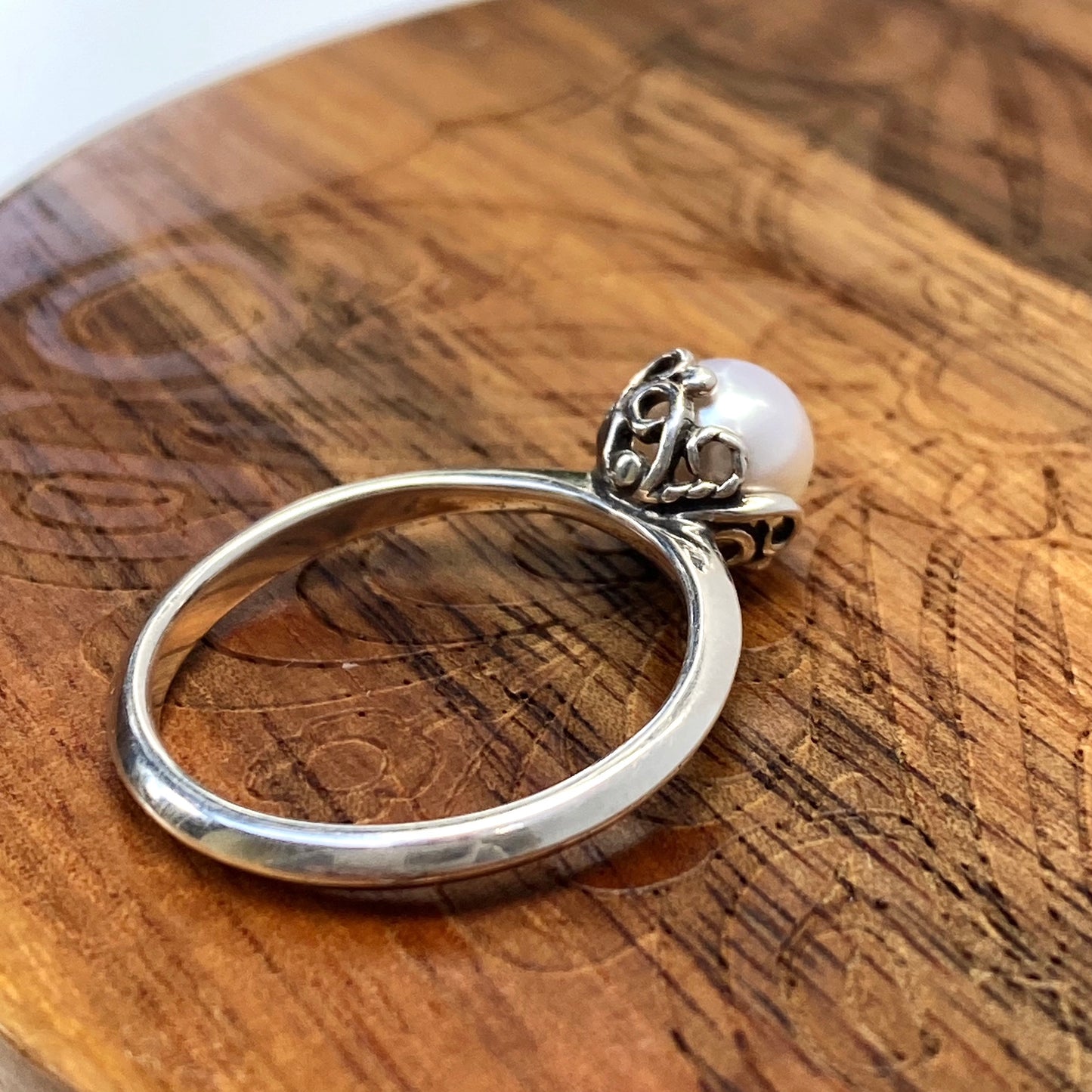 Pearl Solitaire Silver Filigree Ring - Sz 7