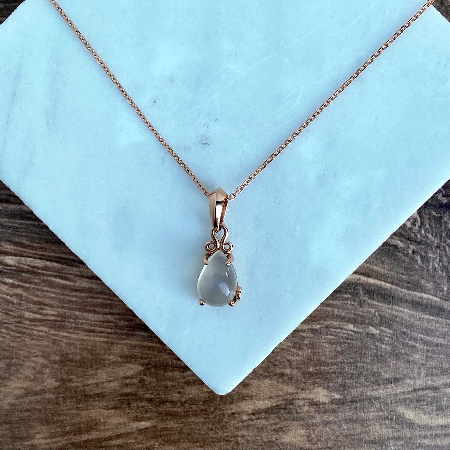 Moonstone Rosegold Teardrop Pendant
