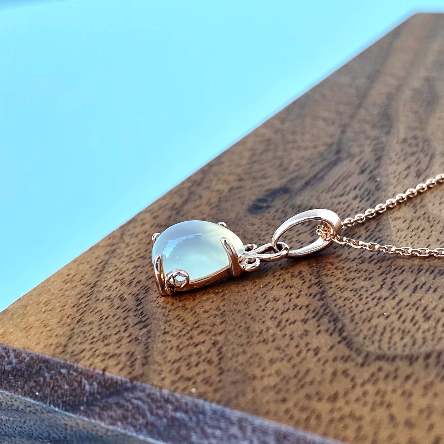 Moonstone Rosegold Teardrop Pendant