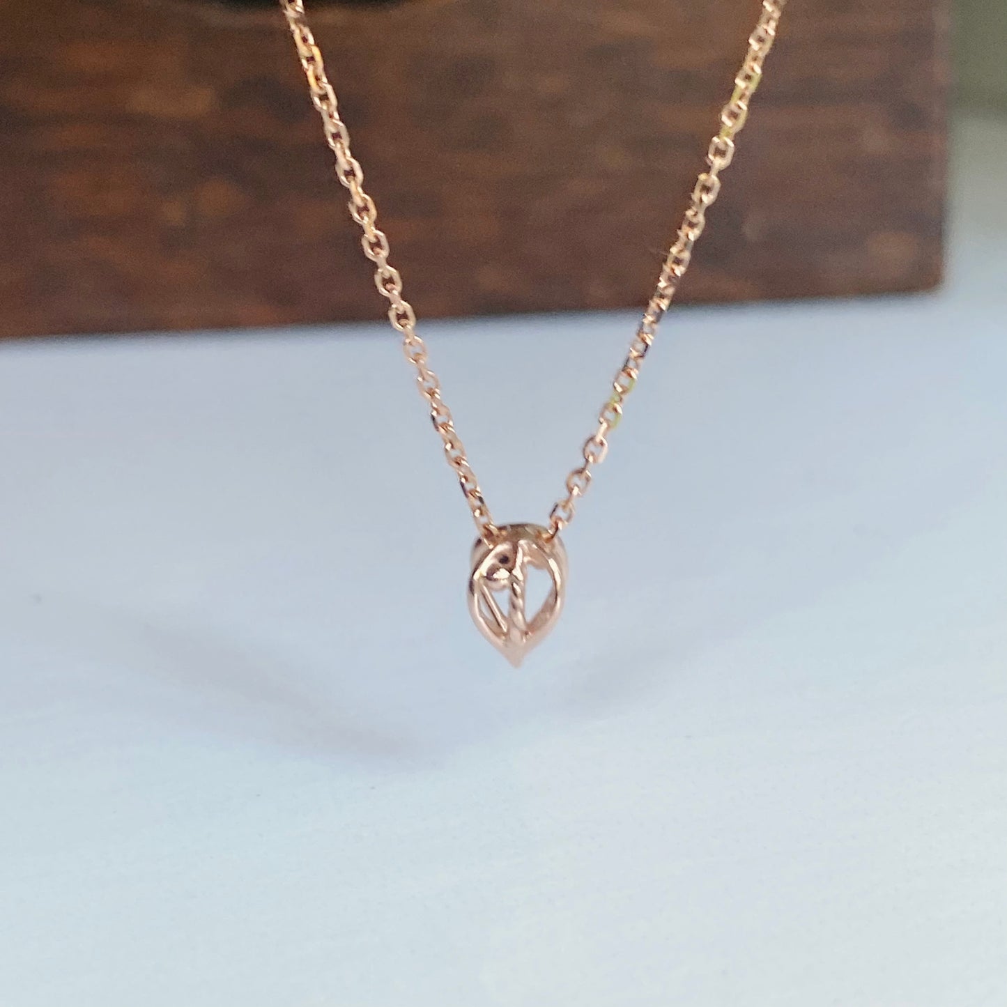 Beveled Gold Fine 1mm Shimmer Chain