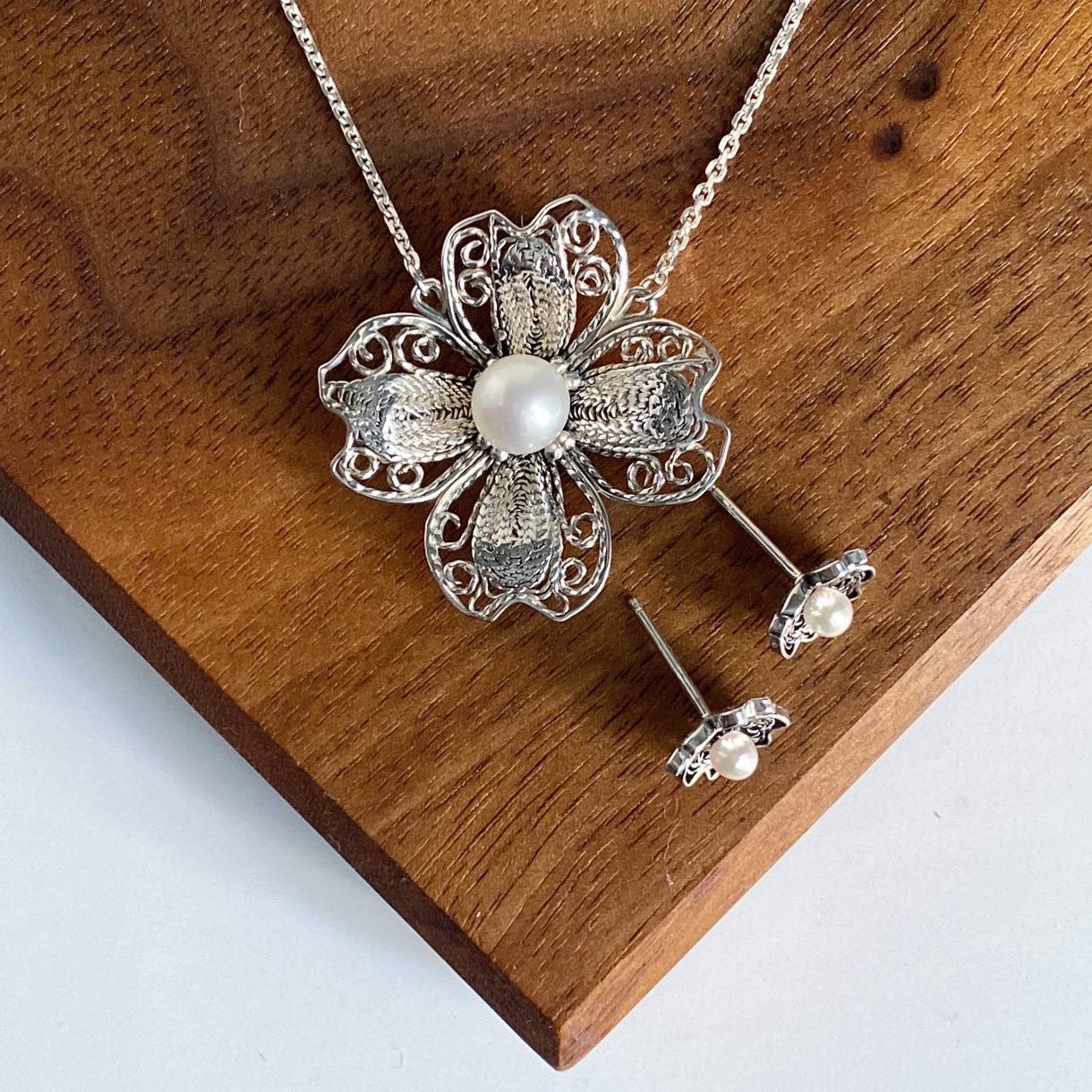 Dogwood Flower Filigree Necklace