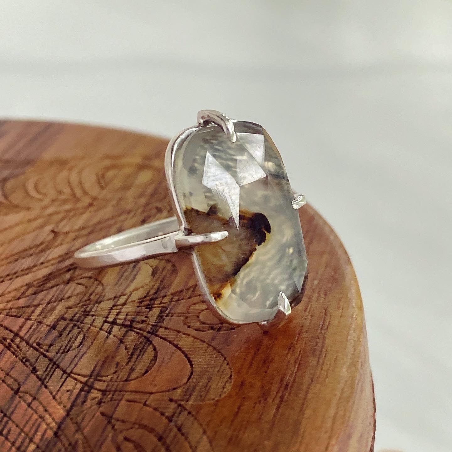 Filigree Silver Mezzanine Ring - Sz 6.75