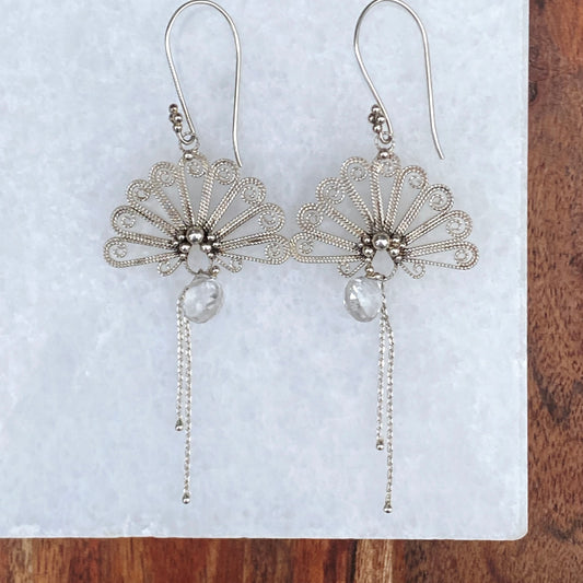 Sensu Fan Filigree Earrings