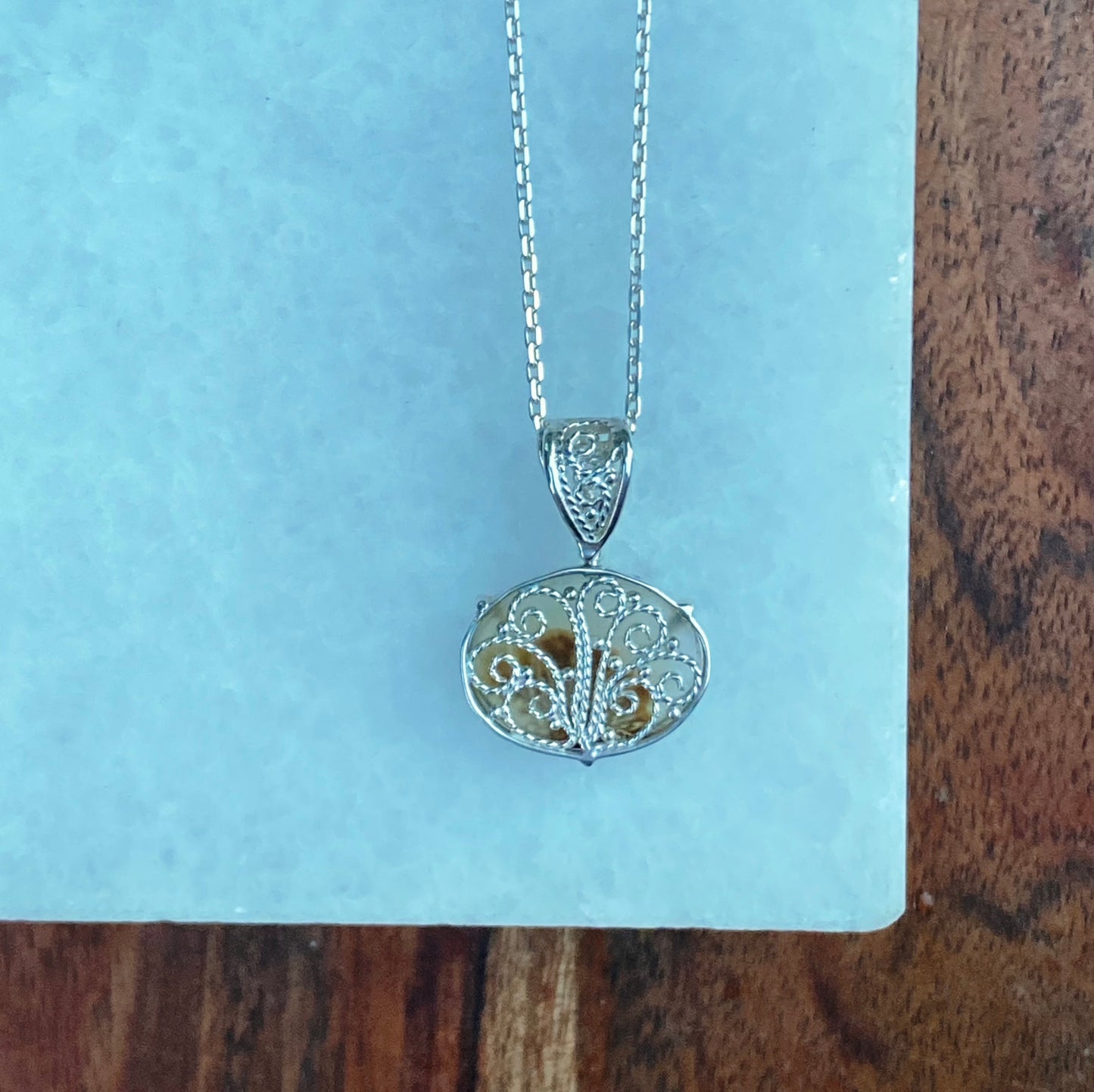 Flourish Agate Pendant w/ Swivel Bail