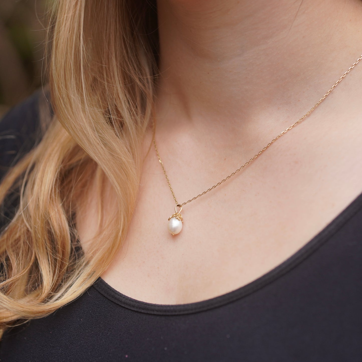 Filigree Pearl Teardrop Pendant