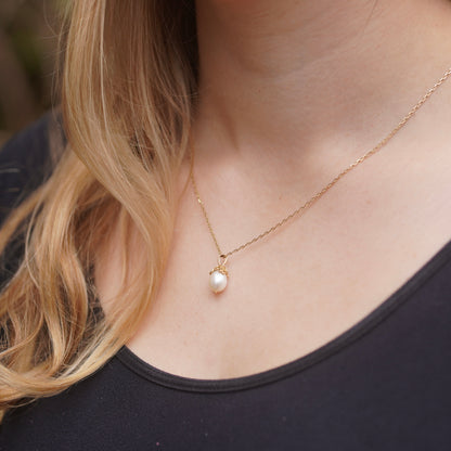 Filigree Pearl Teardrop Pendant