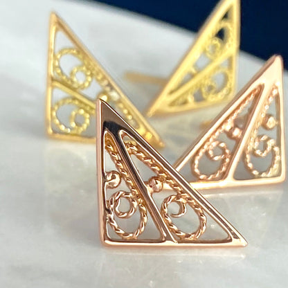 Triangle Trusses Filigree Stud Earrings