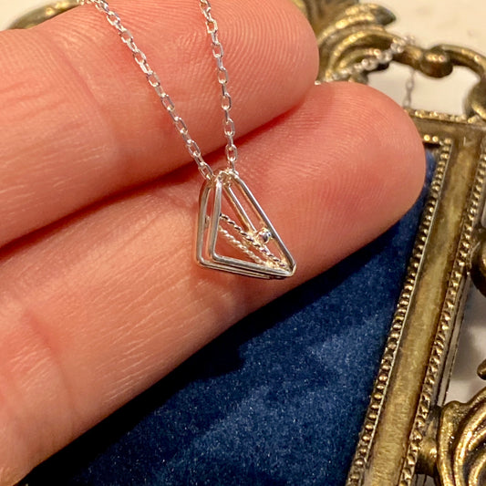 Triangle Trusses Bead Charm