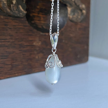 Silver Filigree Moonstone Teardrop Pendant