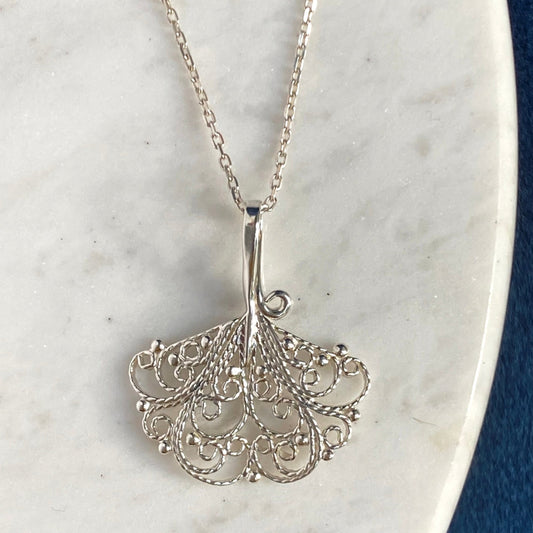 Small Ginkgo Leaf Silver Filigree Pendant