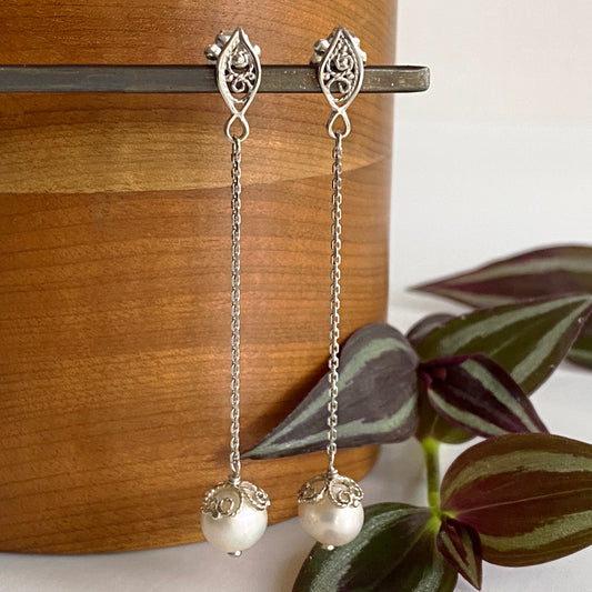 Pearl & Leaf Pendulum Earrings