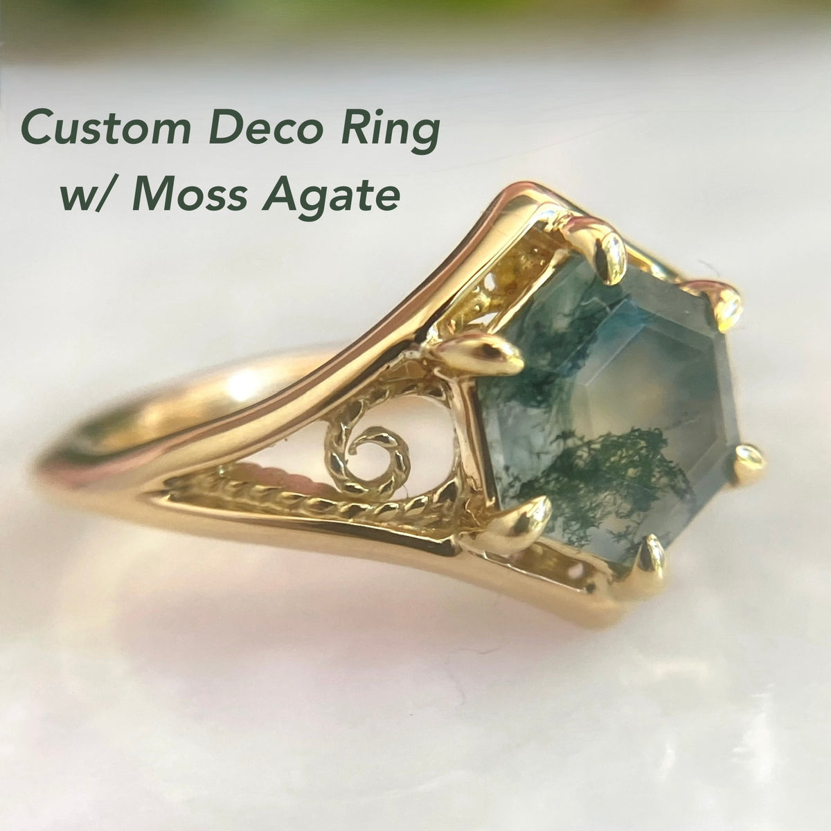 "Deco" Split Knife-Edge Chevron Filigree Ring 18k