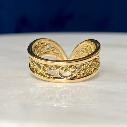 "Wishband" Wishbone Filigree Ring Band