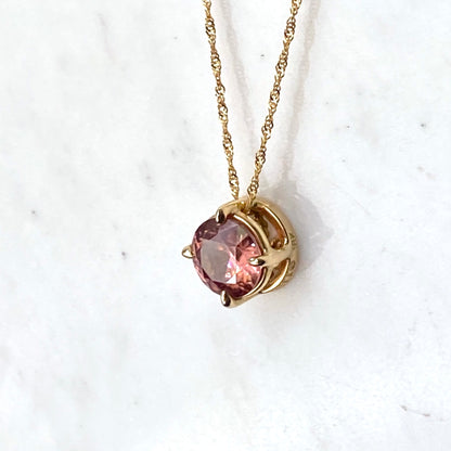 Natural Zircon Filigree Skylight Pendant 18k