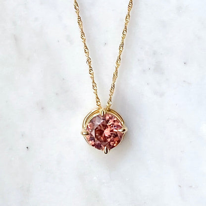 Natural Zircon Filigree Skylight Pendant 18k