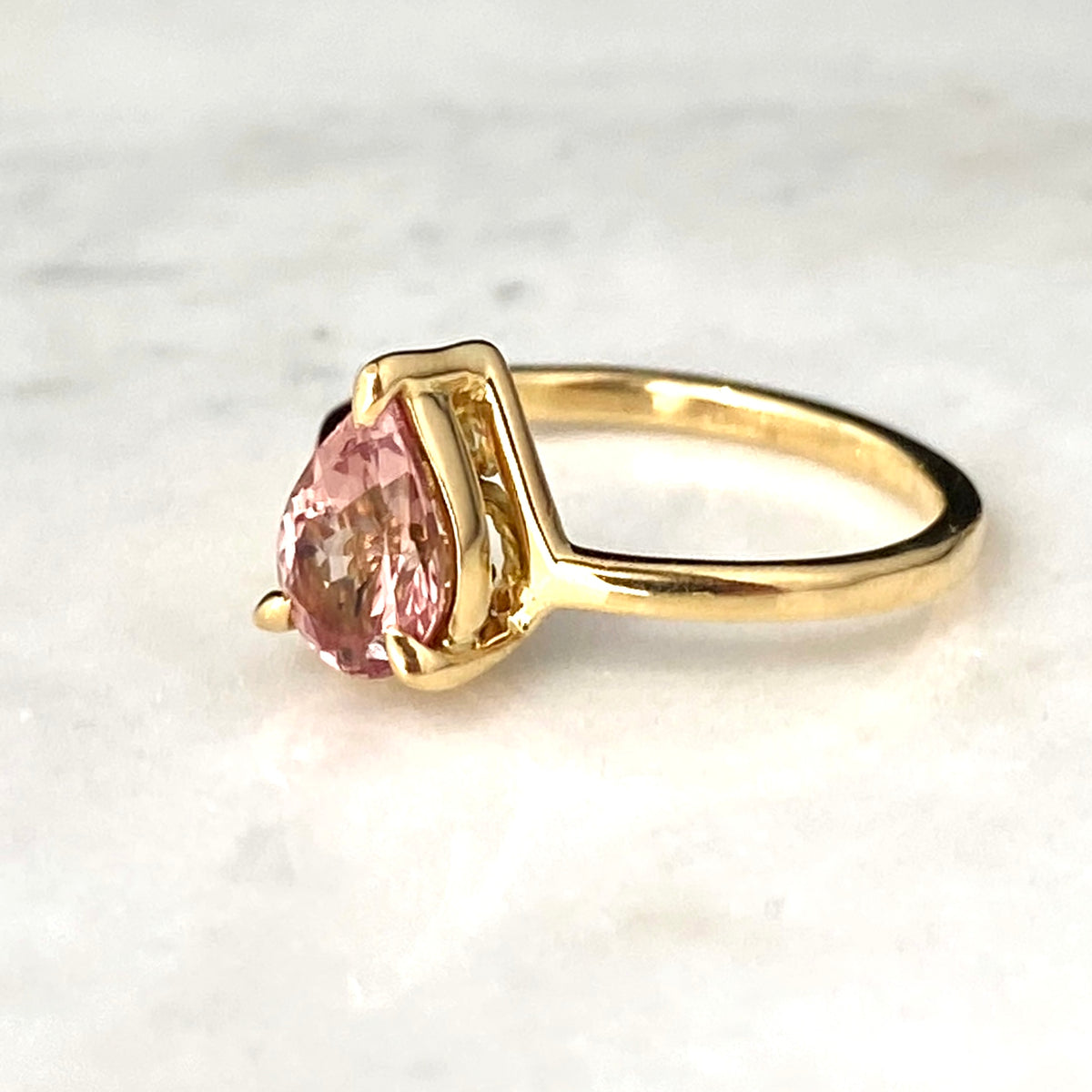 Pear Lotus Garnet "Skylight" Filigree Ring 18k