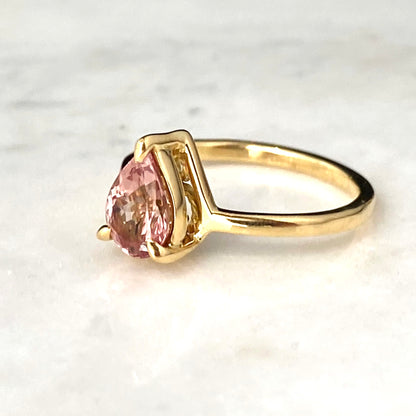 Pear Lotus Garnet "Skylight" Filigree Ring 18k