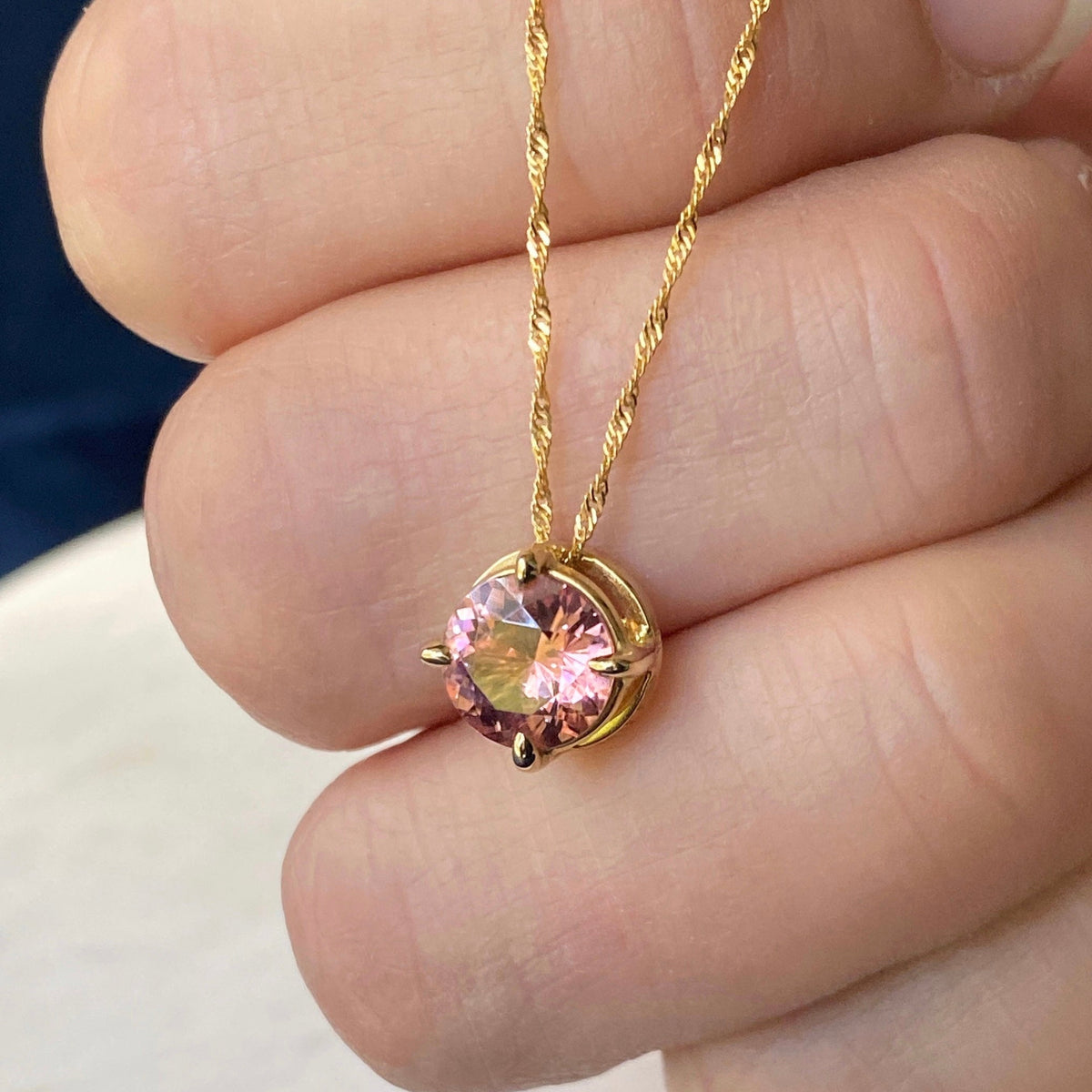 Natural Zircon Filigree Skylight Pendant 18k