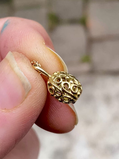 Mini Faberge Egg Filigree Charm 18k