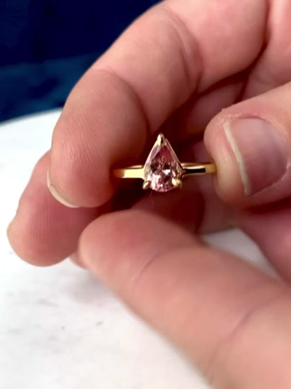 Pear Lotus Garnet "Skylight" Filigree Ring 18k