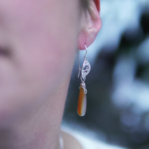 Filigree Leaf Earrings w/ Elegant Agate Drops